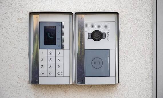 Czym są systemy przywoławcze i z czego się składają?